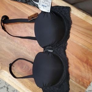 Convertible black lace pushup bra